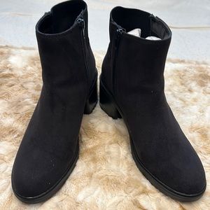 A anew Day black boots